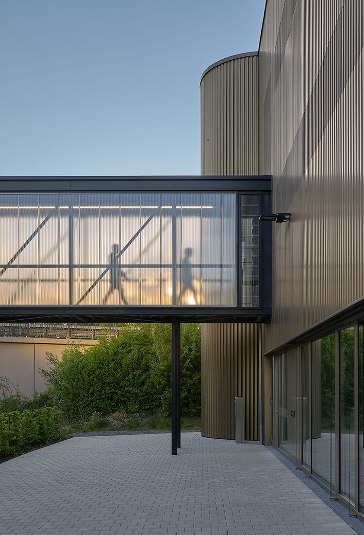 Feuerwehrhaus und Rettungswache