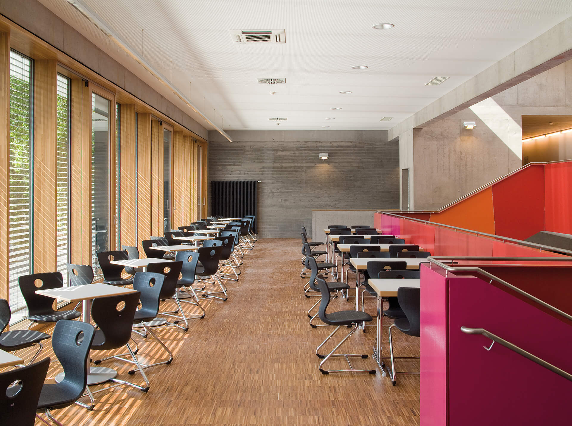 Mensa mit Aula und Medienzentrum Tübingen