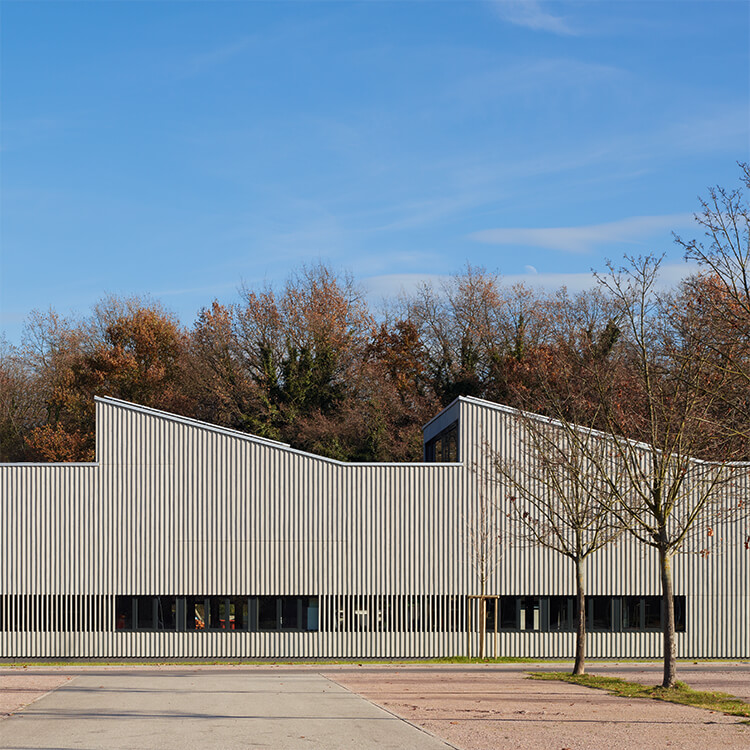 Feuerwehrgebäude und Betriebshof