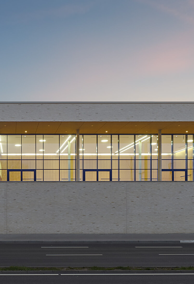 Stadt- und Kongresshalle