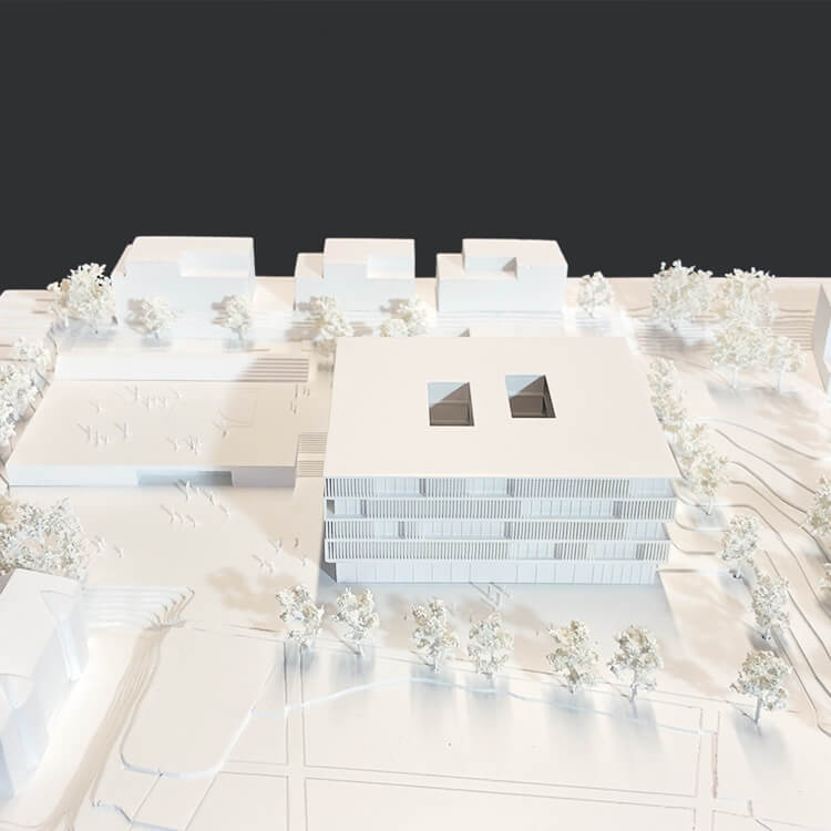 Realschule und Sporthalle